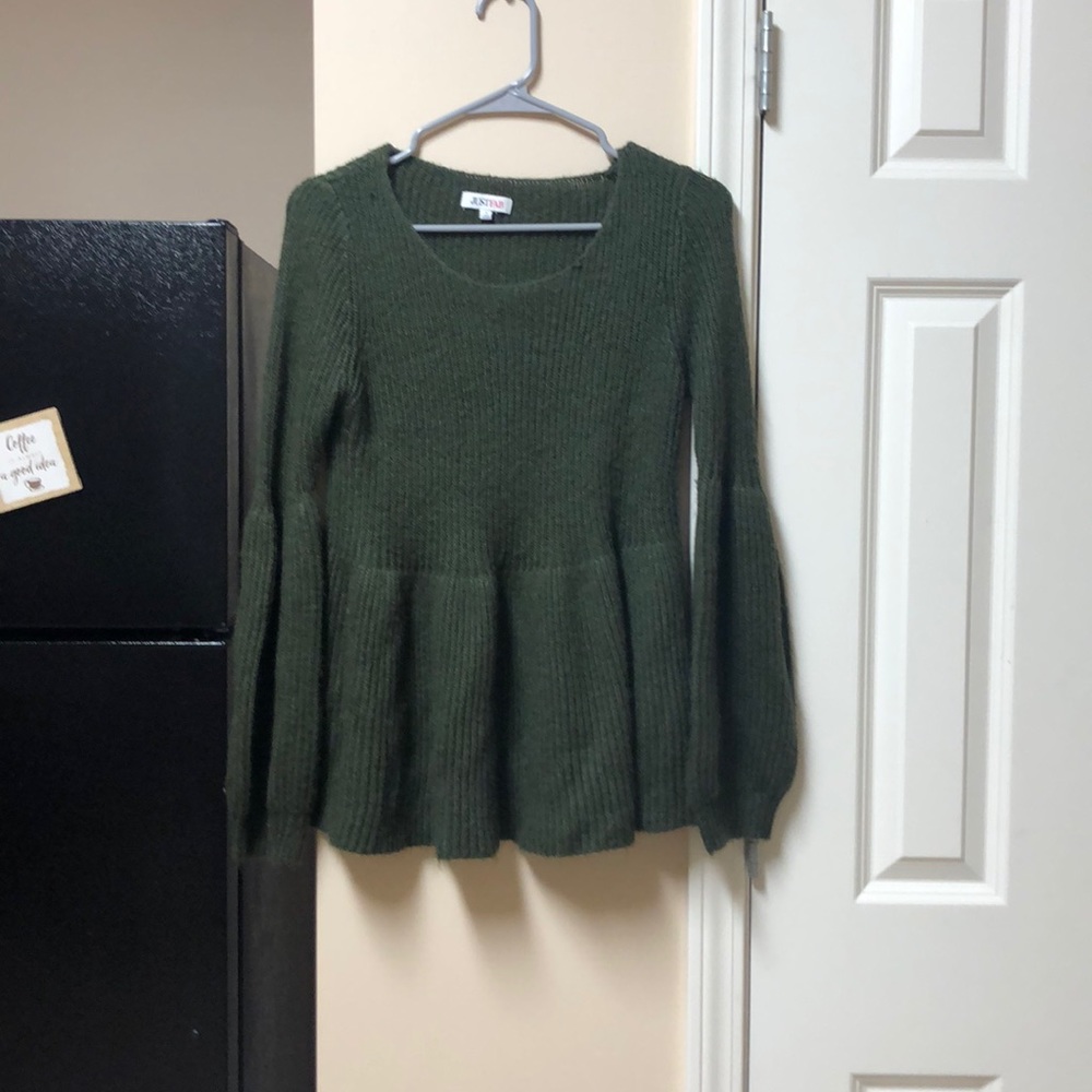 Just Fab Medium Sweater
